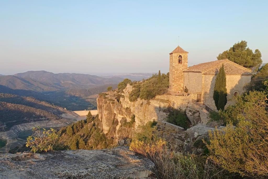 Vinyes Del Priorat Apartment Cornudella de Montsant Ngoại thất bức ảnh